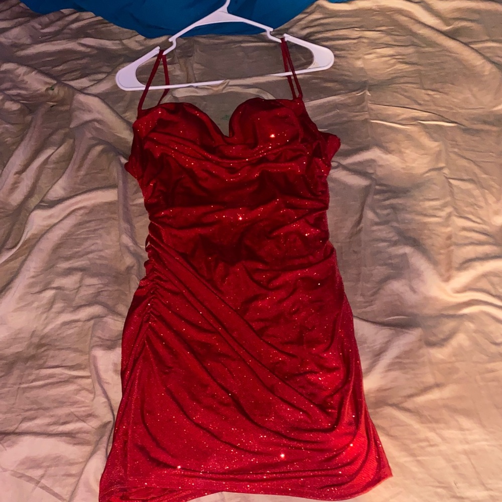 Windsor Red Sparkle Midi Dress